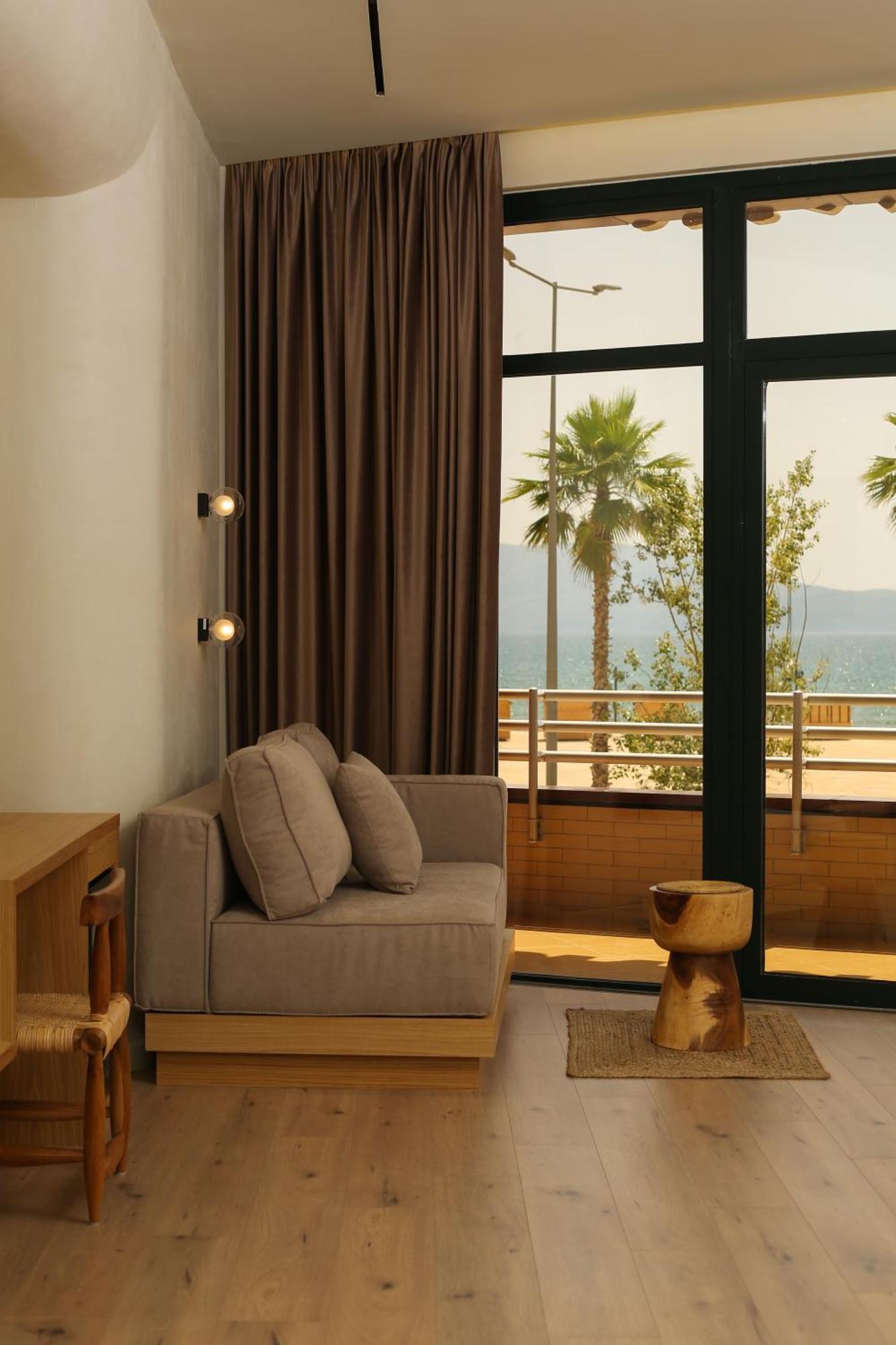 Hotel Brooklyn فلورا المظهر الخارجي الصورة