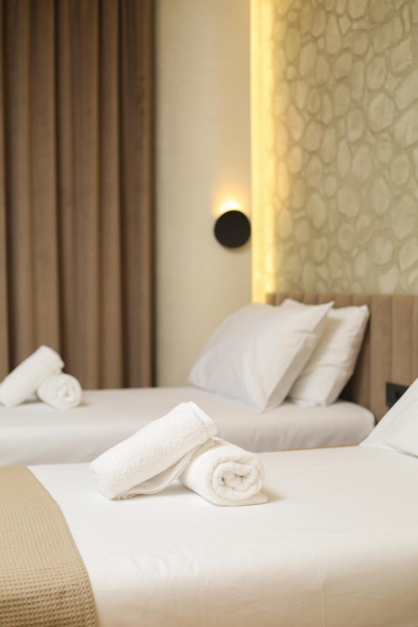 Hotel Brooklyn فلورا المظهر الخارجي الصورة